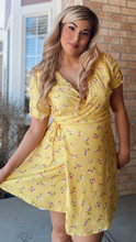 Load image into Gallery viewer, Alyssa Wrap Dress
