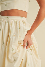 Load image into Gallery viewer, Blanca Botanica Maxi Skirt
