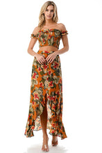 Load image into Gallery viewer, Hibiscus Dream Crop Top
