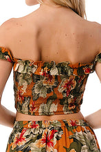 Load image into Gallery viewer, Hibiscus Dream Crop Top
