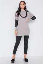 Load image into Gallery viewer, Banded Sleeve Sweater - Grey
